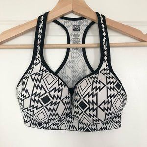 Victoria's Secret PINK Sports Bra